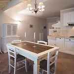Il Cantinone Apartament *